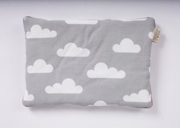 Jastuk Oblaci